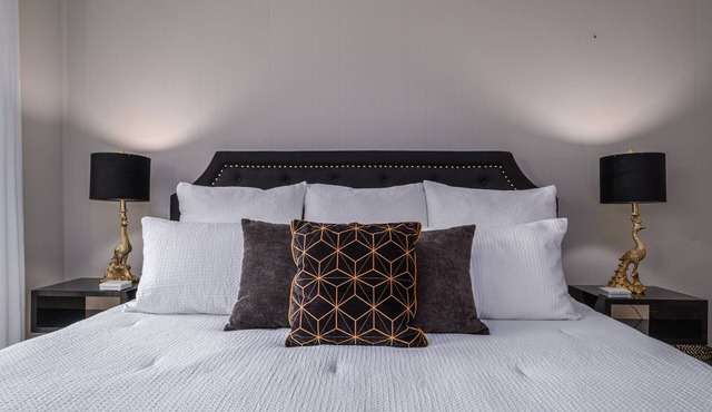 Historic Highland Park Gem