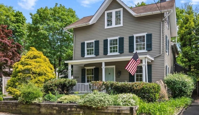 Historic Home Central Flourtown Hosted By StayRafa