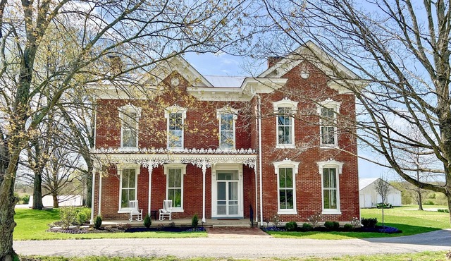 Historic Home Farm Stay in the Heart of Bourbon Country