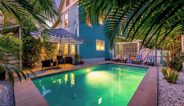 Historic home, Heated pool, Bar, grill & fire pit.