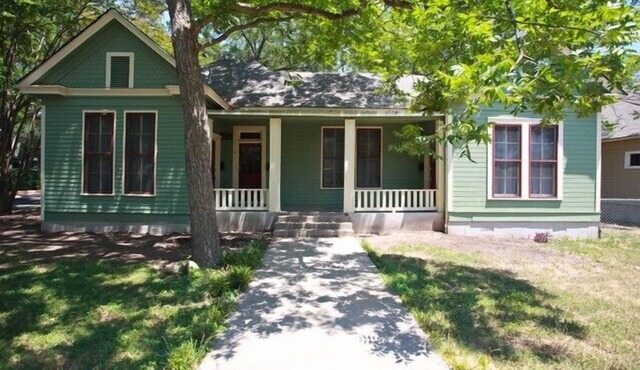 Historic Home in Central Austin by UT and Downtown, Walk to Restaurants