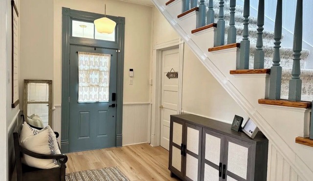 Historic home in downtown Clarksville, a perfect retreat for enjoying lake life.