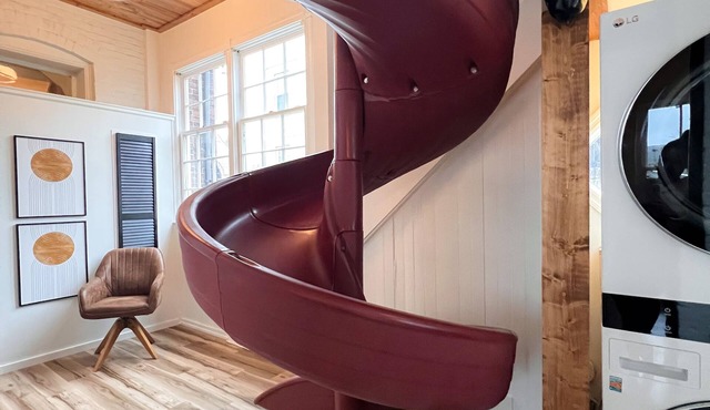 Historic Home in Downtown Lexington- Maryland Manor