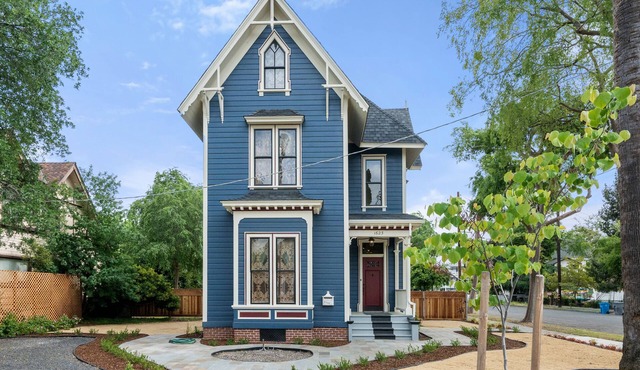 Historic Home in Downtown Oroville