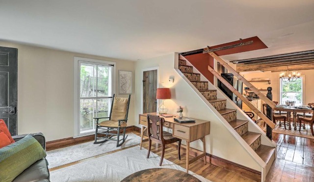 Historic Home in Lambertville Walk to Bridge