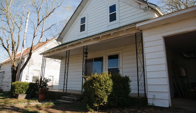 Historic home in Snowball-near Buffalo National River