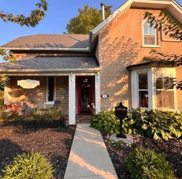 Historic Home in the Heart of Elora