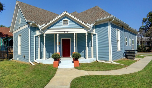 Historic Home Near Stockyards, TCU & Downtown Fort Worth