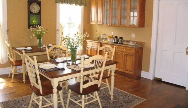 Historic home on 20 acres w/ firepit, near walking/biking trail, 1 mile to town.