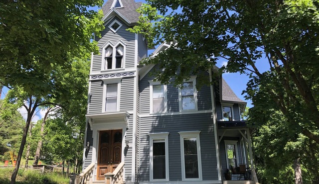 Historic Home on the Cayuga Lake Wine Trail, close to Cornell and downtown