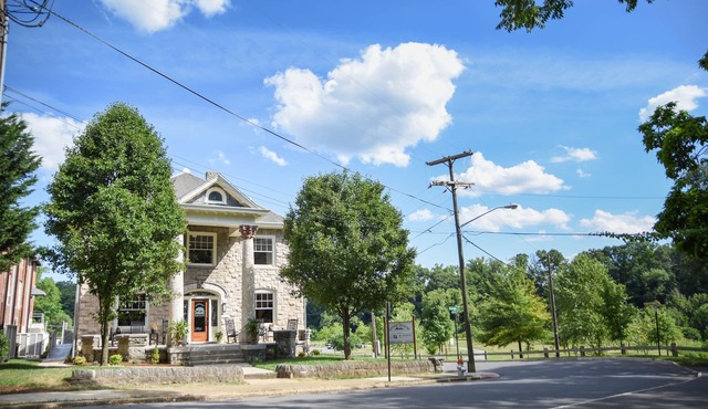 Historic Home on the Greenway near Grandin Village & Downtown Roanoke.