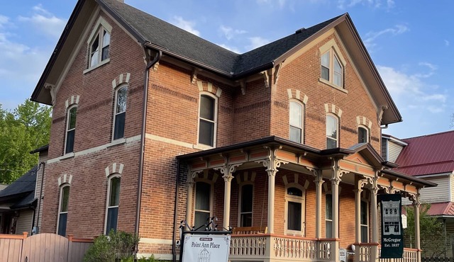 Historic home on the Mississippi River; Families and friends gather here