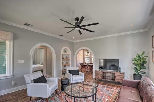 Historic Home w/Yard Near St Mary's Strip!