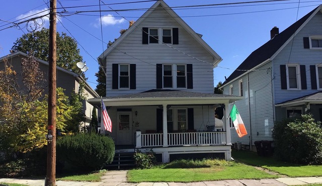 Historic House near lakes, rivers and skiing