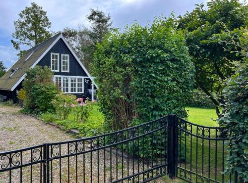 Historic House With Exposed Beams Near Hornbæk