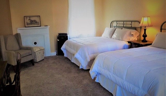 Historic Inn Circ 1790