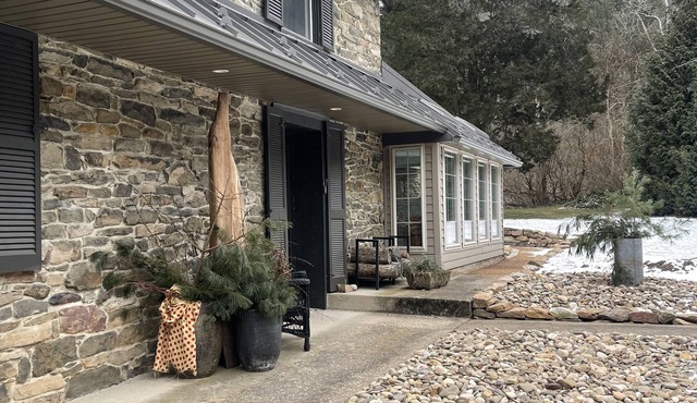 Historic inn completely renovated. Stylish and cozy.