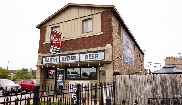Historic innkeeper's apartment above a brewery taproom