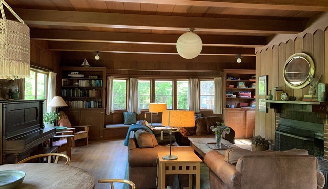 Historic Inverness Retreat with Tennis Court near Point Reyes