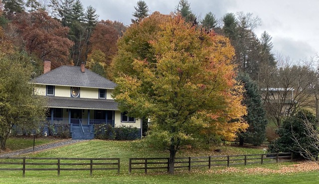 Historic Lodge and Event Center with 12 bedrooms on 14 acres
