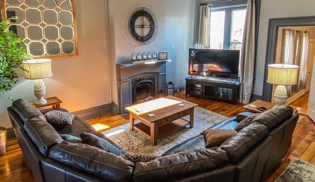 Historic Loft Apartment in Uptown Circleville