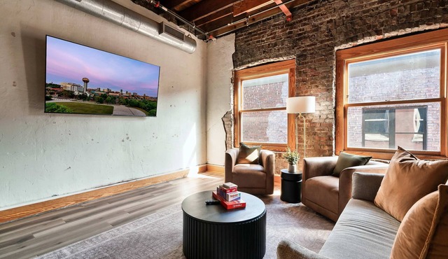 Historic Loft, Sleeps 4・Near Downtown Knoxville