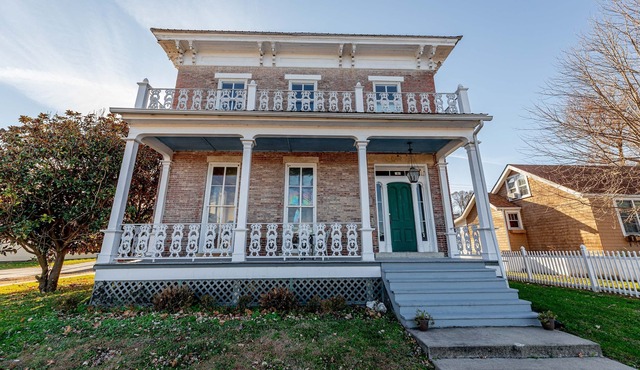 Historic Mansion River Access-St Louis Area