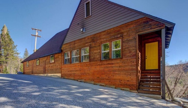 Historic Mercantile Mountain Property