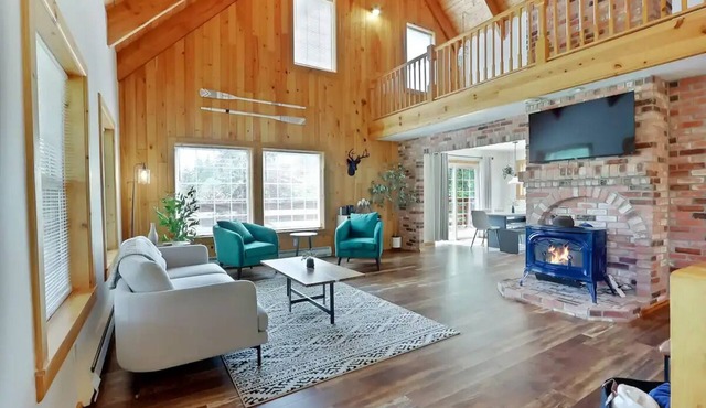 Historic Mineral Lodge-Lake & Mt. Views-Hot Tub