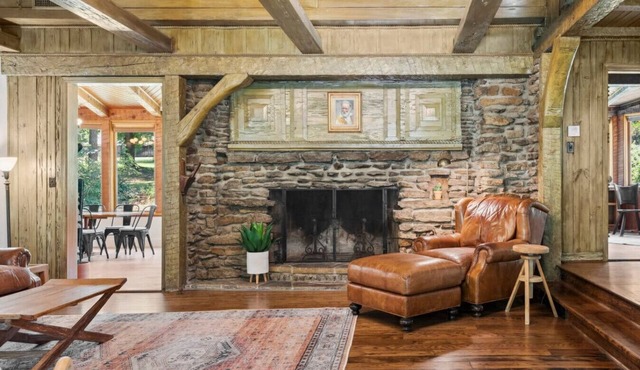 Historic Mission Lodge