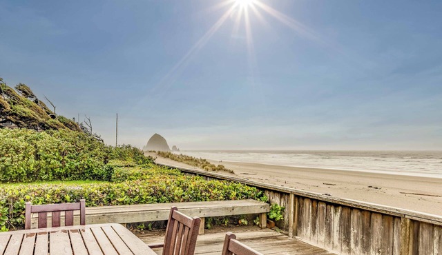 Historic Oceanfront Cottage in Town Has Stellar Views w/Three King Bedrooms!