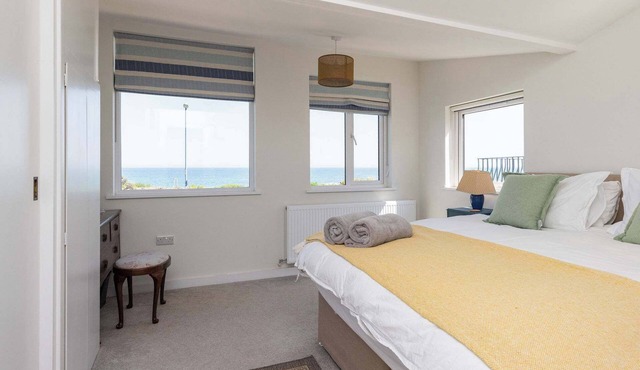 Historic Railway Home - Selsey Seafront