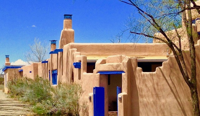 Historic Ranch On The Turquoise Trail, Perfect For Retreats, Reunions & Weddings