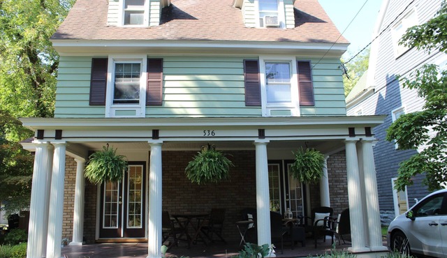 Historic remodeled 4-bedroom house in heart of University Neighborhood, Syracuse