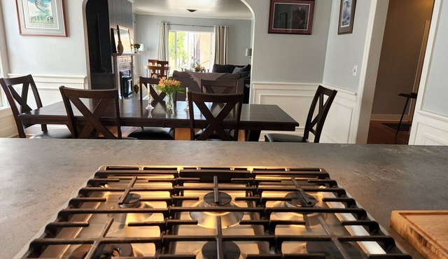 Historic Renovated Loft in Downtown Albany, OR.