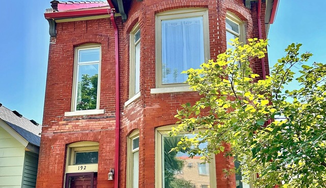 Historic row house near Xcel Center, State Capitol