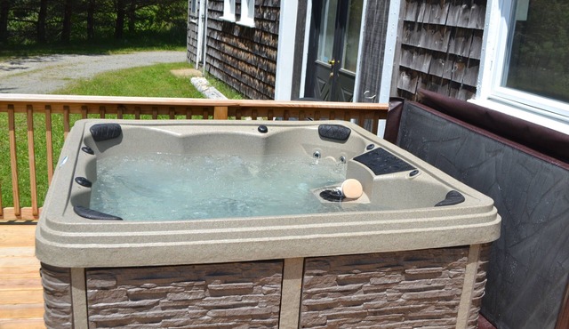 Historic Sea Captain's Home; Charmingly Renovated