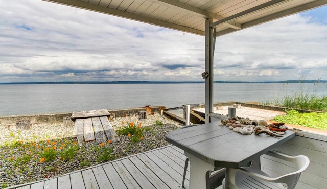 Historic Shore Cottage