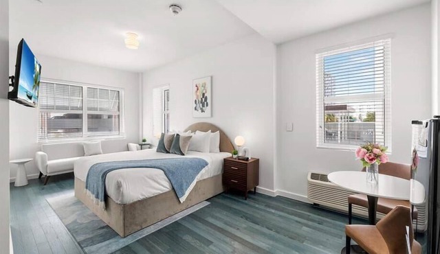 Historic South Beach | Petfriendly Studio nr Lummus Park & Airport