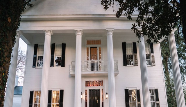 Historic Southern Manor | Masters Rental