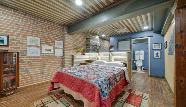 Historic Texarkana Studio Rental: Walk to Downtown