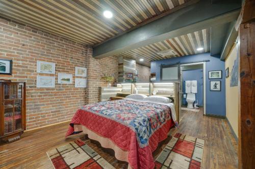 Historic Texarkana Studio Rental: Walk to Downtown