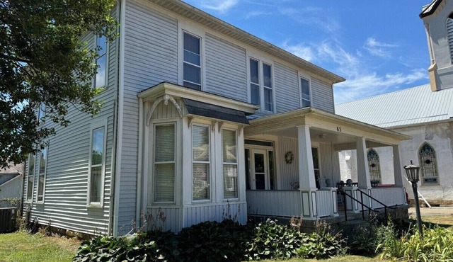 Historic Vacation Home Rental near Hocking Hills in Nelsonville Oh The Manse Inn