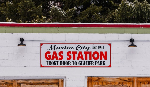 Historic Vintage Gas Station Glacier 9 miles