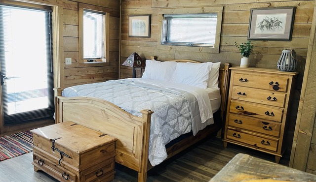 Historic Westcliffe Outpost Loft