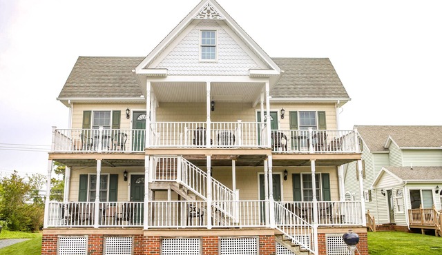 Historic Whealton House with full access to Waterside Inn facilites