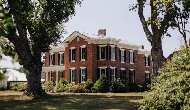Historic Woodlawn Estate: Where Historic Charm meets Modern Luxury