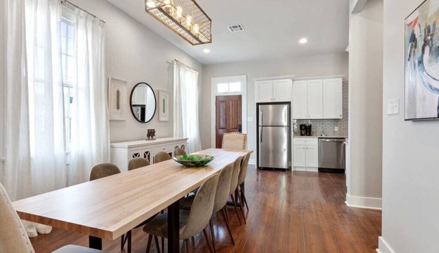 Historical Charm with Modern Touch 5 Bedrooms 4 Bathrooms, Centrally Located
