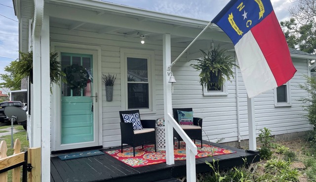 Historical guest house featured on HGTV's Beachfront Bargain Hunt Renovation!