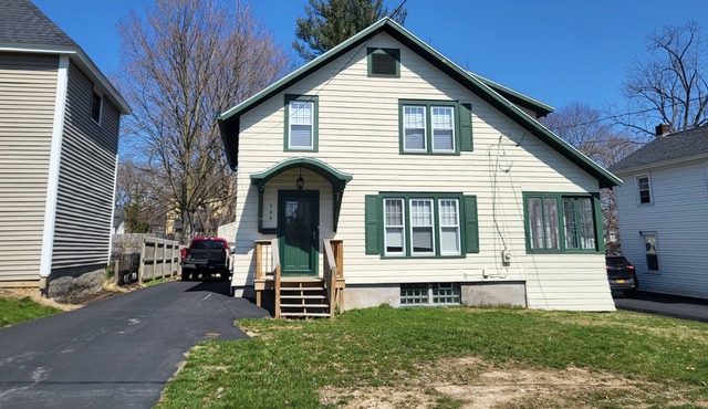 Historical House located in the Village of Liverpool